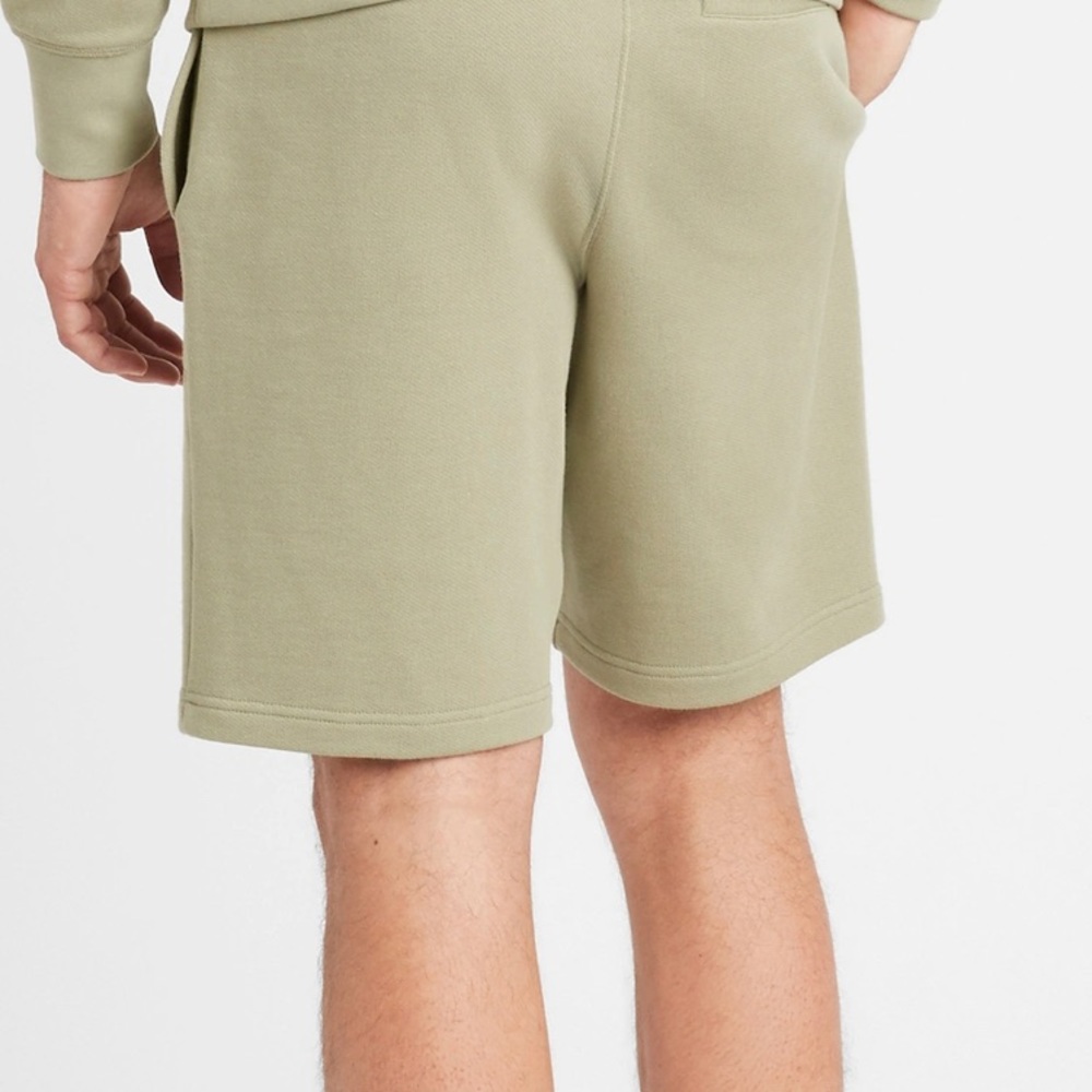 NEW Banana Republic men’s XL green cardoon organic cotton French Terry S… - Picture 2 of 4